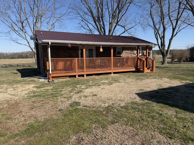 8 Mattox Rd, Lawrenceburg, TN 38464