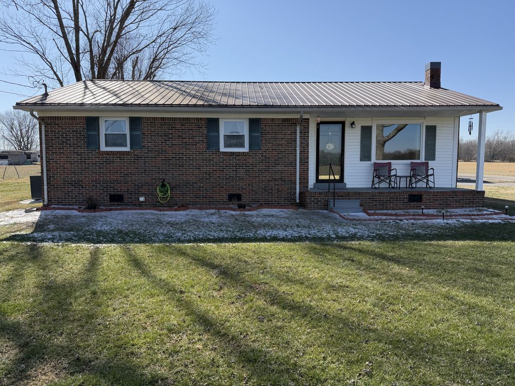 8 Mattox Rd, Lawrenceburg, TN 38464