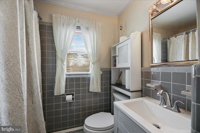 439 FAIRVIEW AVE, Colonia, NJ 07067