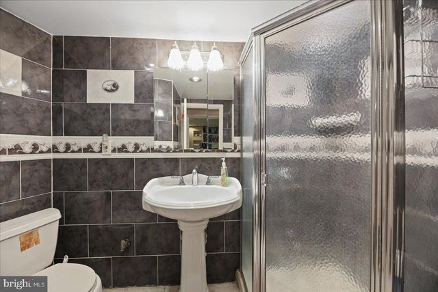 439 FAIRVIEW AVE, Colonia, NJ 07067