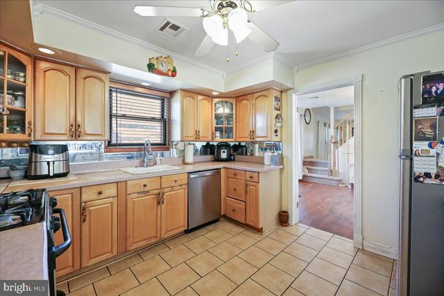 439 FAIRVIEW AVE, Colonia, NJ 07067