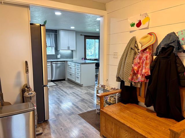 119 NE 7th Avenue, Independence, IA 50644