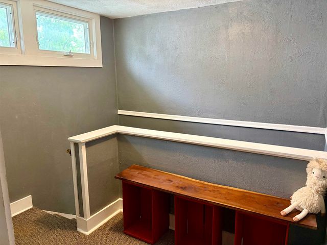 119 NE 7th Avenue, Independence, IA 50644