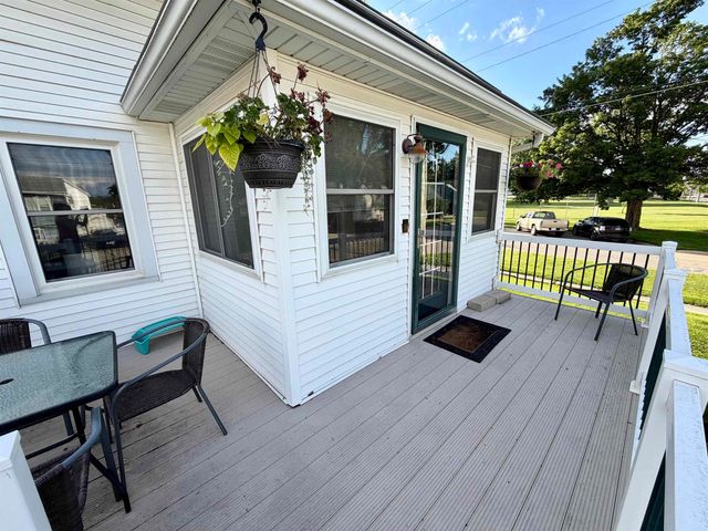 119 NE 7th Avenue, Independence, IA 50644