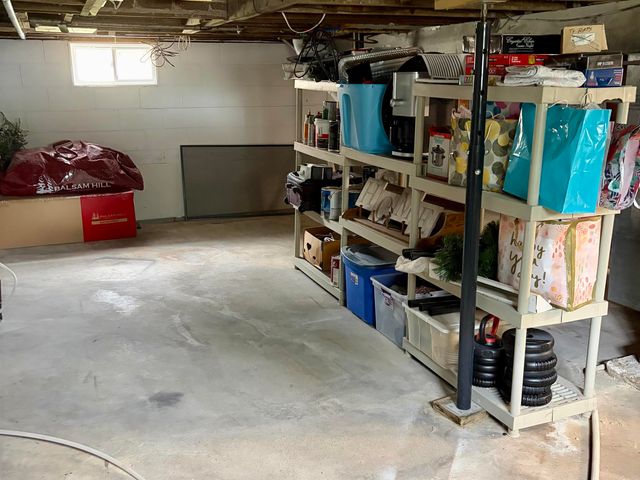 119 NE 7th Avenue, Independence, IA 50644