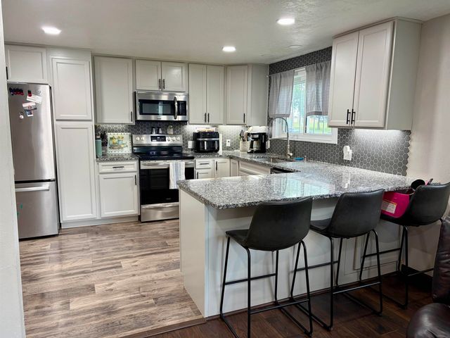 119 NE 7th Avenue, Independence, IA 50644
