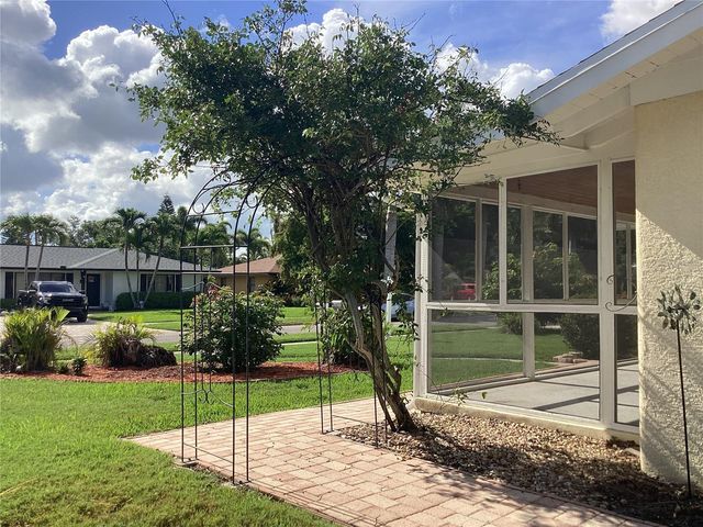 710 50TH STREET COURT W, Bradenton, FL 34209