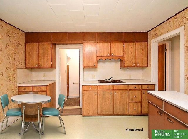 2707 Calhoun Street, Bellevue, NE 68005