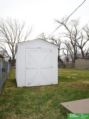 2707 Calhoun Street, Bellevue, NE 68005