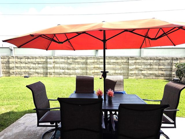 26318 Serenity Oaks Drive, Richmond, TX 77406