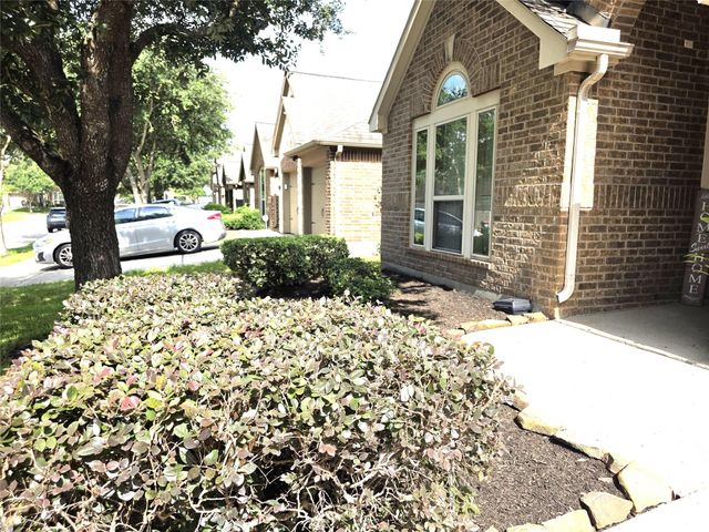 26318 Serenity Oaks Drive, Richmond, TX 77406