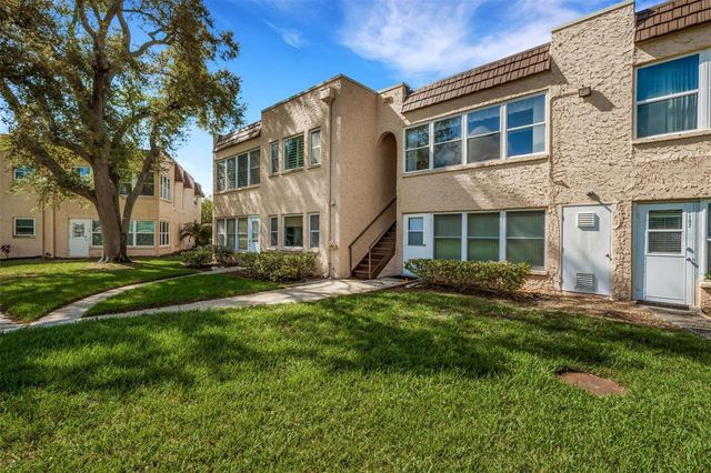 203 ASPEN CIRCLE 203, Seminole, FL 33777