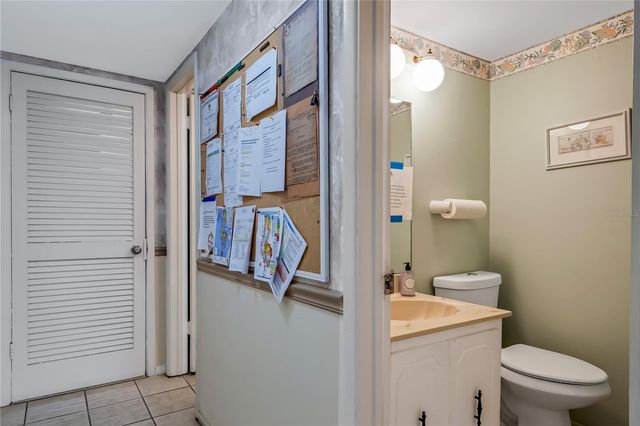 203 ASPEN CIRCLE 203, Seminole, FL 33777