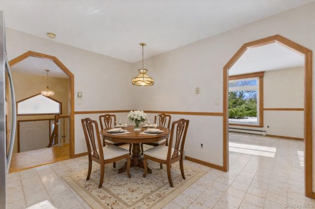 7 Cimarron Road, Putnam Valley, NY 10579