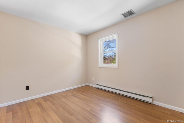 7 Cimarron Road, Putnam Valley, NY 10579