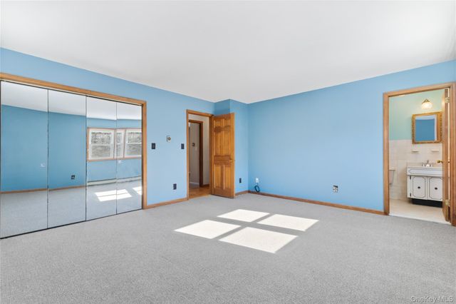 7 Cimarron Road, Putnam Valley, NY 10579