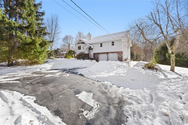 7 Cimarron Road, Putnam Valley, NY 10579