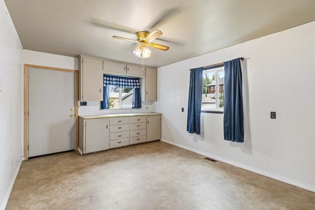 4514 N Cedar St, Spokane, WA 99205