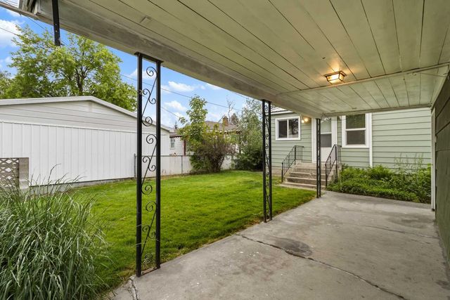 4514 N Cedar St, Spokane, WA 99205