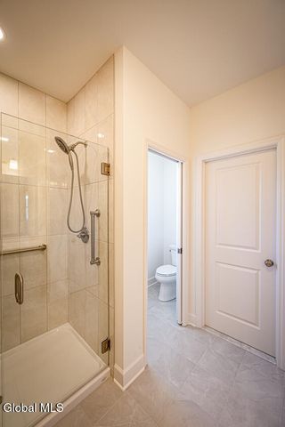 9 Stone Creek Drive, East Greenbush, NY 12061