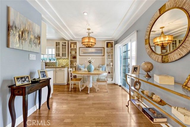 3374 Floyd, Los Angeles, CA 90068