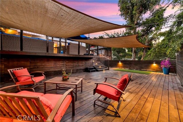 3374 Floyd, Los Angeles, CA 90068