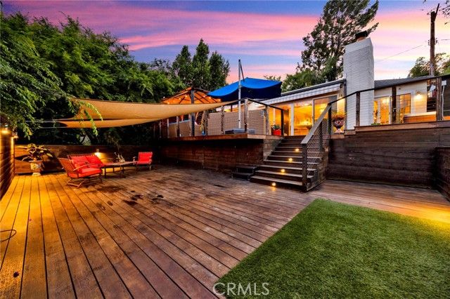 3374 Floyd, Los Angeles, CA 90068