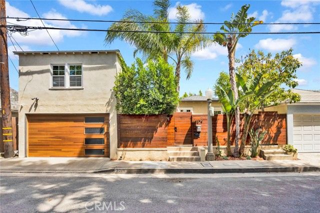 3374 Floyd, Los Angeles, CA 90068