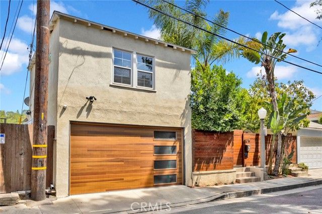 3374 Floyd, Los Angeles, CA 90068