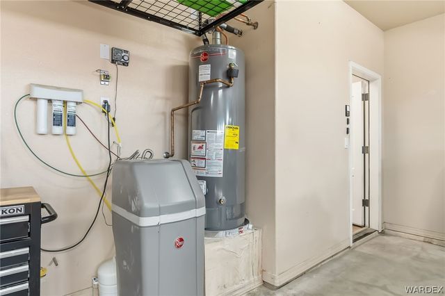 10725 Peaceful Water Cove, Mohave Valley, AZ 86440