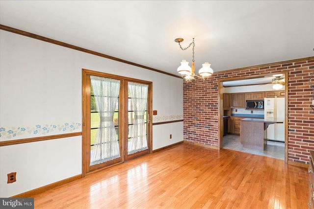 2312 CHURCH RD, York, PA 17408