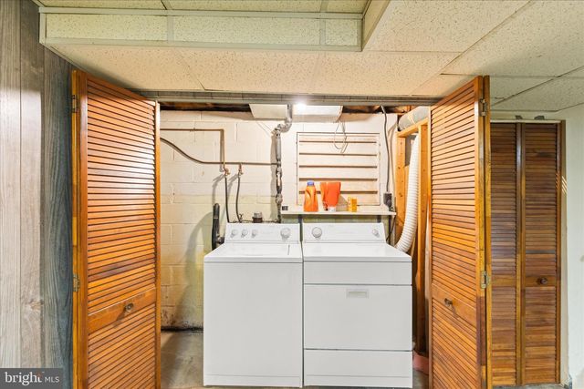 2312 CHURCH RD, York, PA 17408