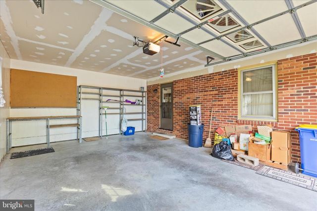 2312 CHURCH RD, York, PA 17408