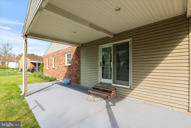 2312 CHURCH RD, York, PA 17408
