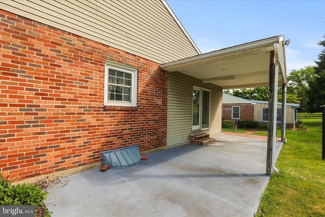 2312 CHURCH RD, York, PA 17408