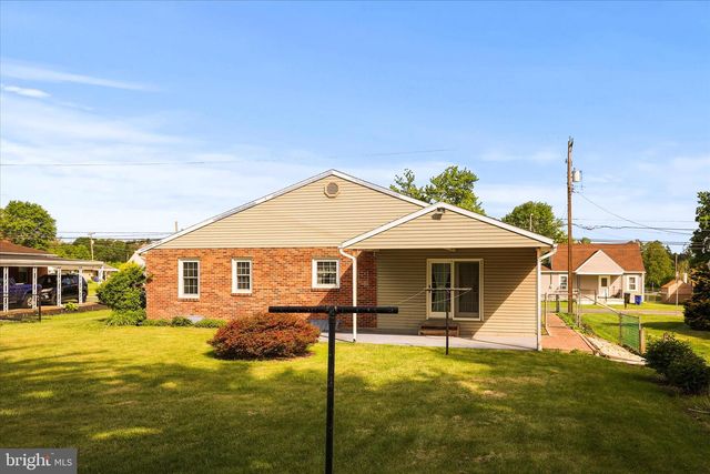 2312 CHURCH RD, York, PA 17408