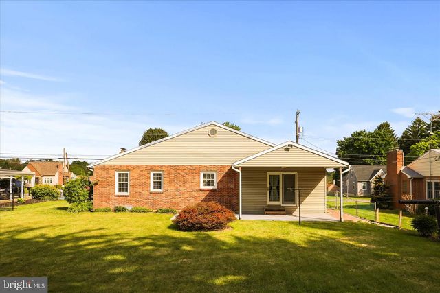 2312 CHURCH RD, York, PA 17408