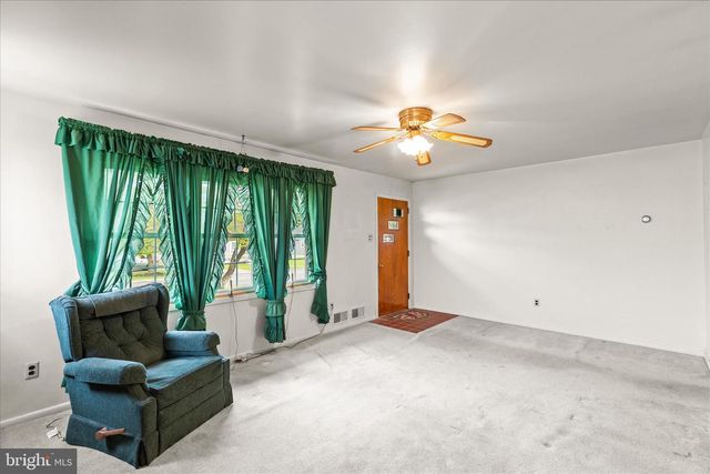 2312 CHURCH RD, York, PA 17408