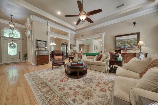 17898 Fm 16 W, Lindale, TX 75771