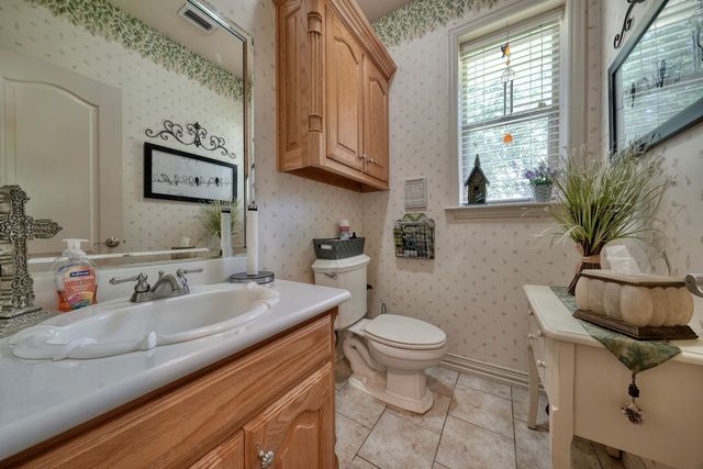 17898 Fm 16 W, Lindale, TX 75771