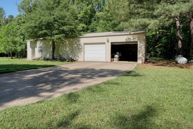 17898 Fm 16 W, Lindale, TX 75771