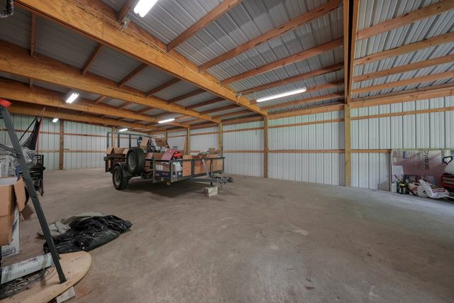 17898 Fm 16 W, Lindale, TX 75771
