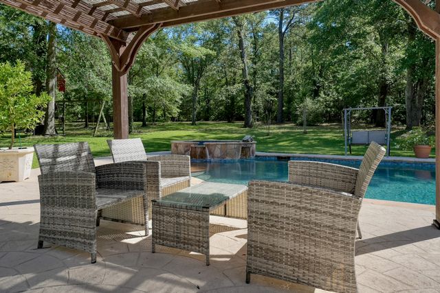 17898 Fm 16 W, Lindale, TX 75771