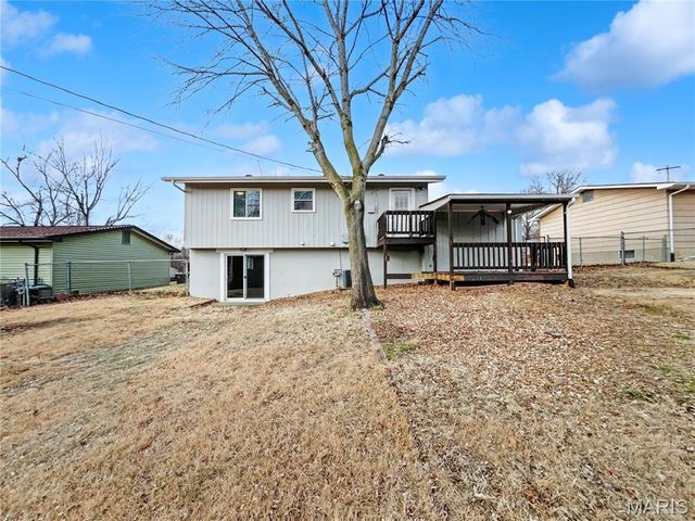 6 S Boxwood Lane, O'fallon, MO 63366