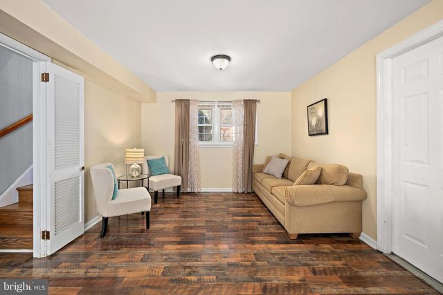 803 DEL GROVE AVE, Newark, DE 19713