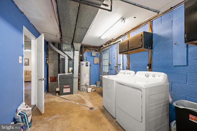 803 DEL GROVE AVE, Newark, DE 19713