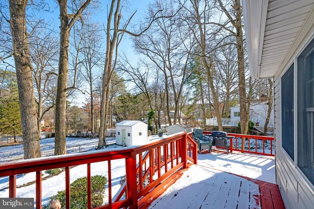 803 DEL GROVE AVE, Newark, DE 19713