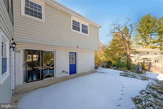 803 DEL GROVE AVE, Newark, DE 19713