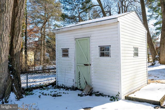 803 DEL GROVE AVE, Newark, DE 19713