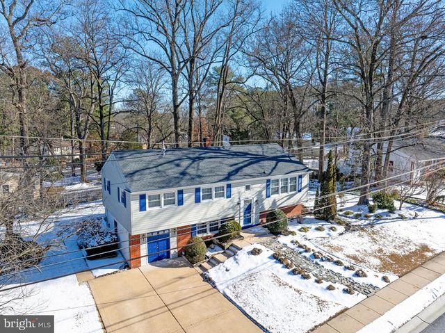 803 DEL GROVE AVE, Newark, DE 19713